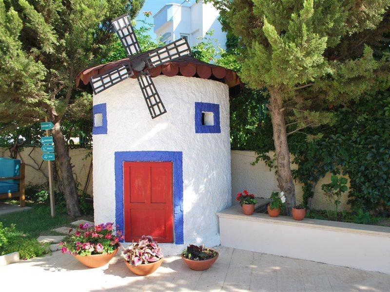 Otel Serpina (adults Only)