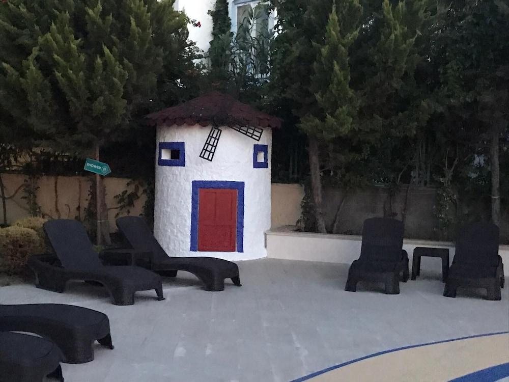 Serpina (adults Only) Otel 3*