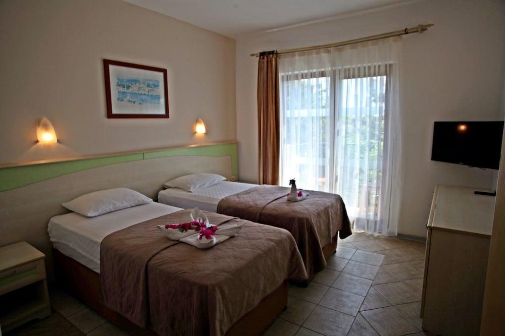 Otel Serpina (adults Only) 3*